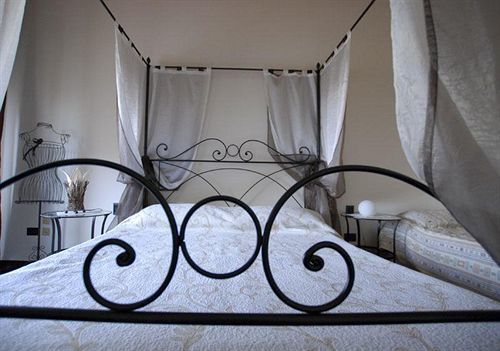 Bed and Breakfast La Boheme à Vérone Extérieur photo
